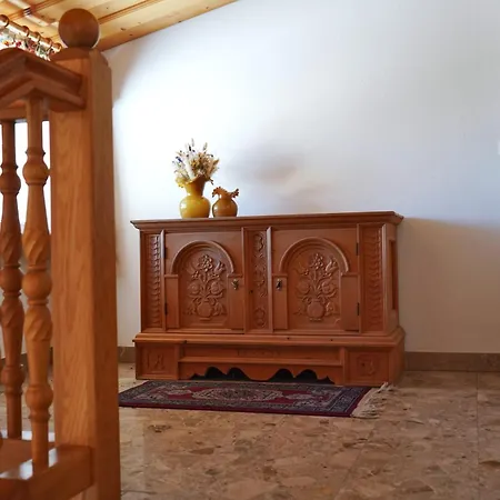 Sonderegger Apartment *