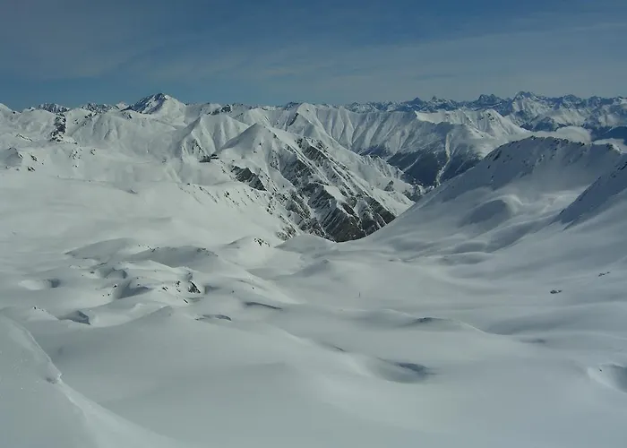 Sonderegger شقة *